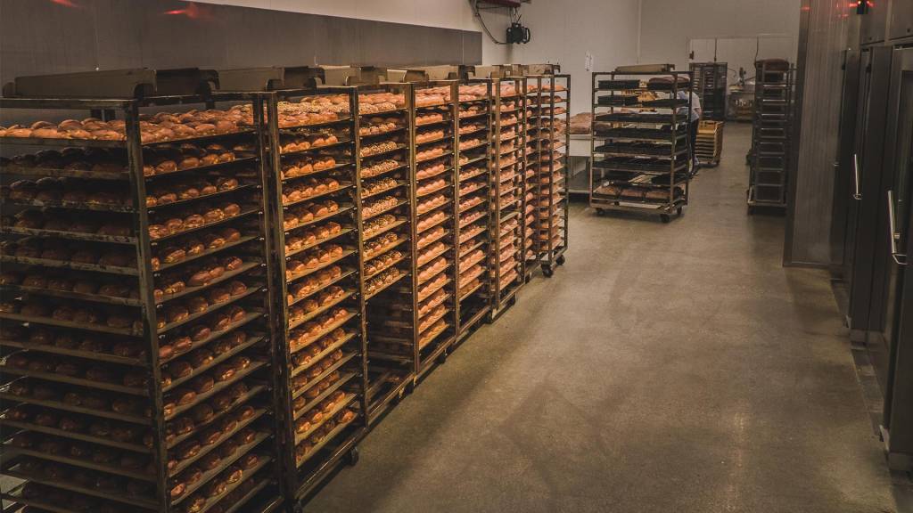 Ook voor bedrijven bakt bakkerij Vooges het lekkerste brood en banket Ook voor bedrijven bakt bakkerij Vooges het lekkerste brood en banket