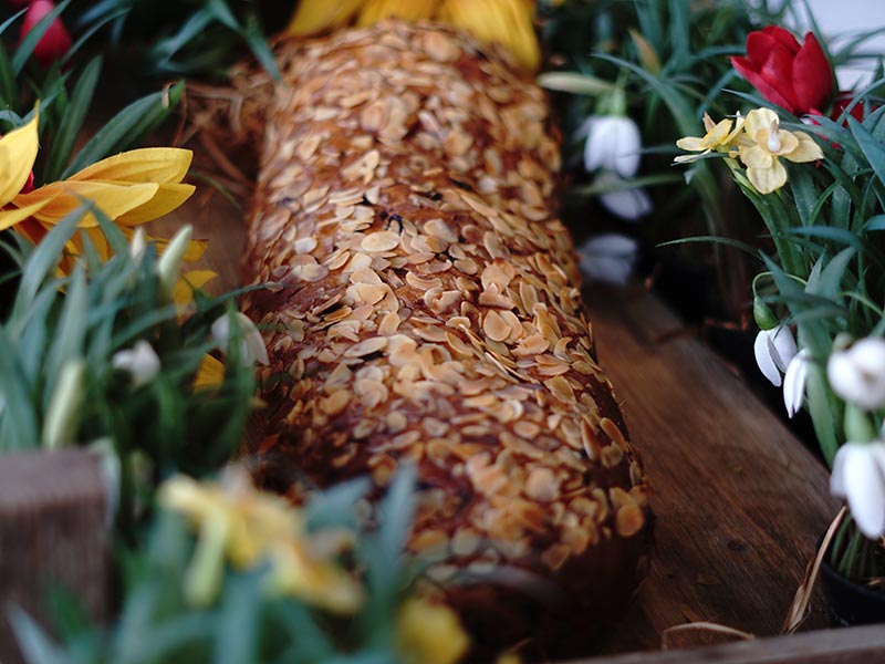 Bakkerij Vooges - Pasen - Paasbrood 1000 gram